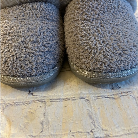 HONEYDEW INTIMATES WOMENS GREY SCUFF SLIPPERS SIZE M(7-8) - Picture 9 of 10